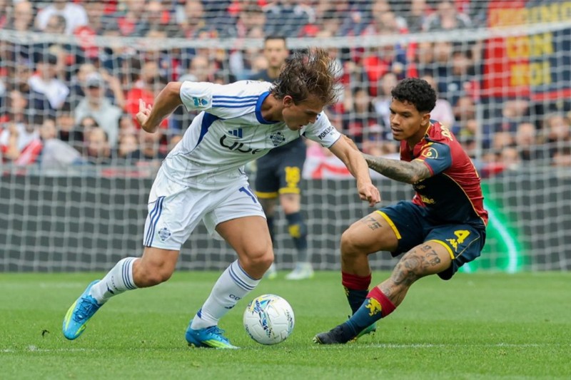 Genoa gặp khó trước Como